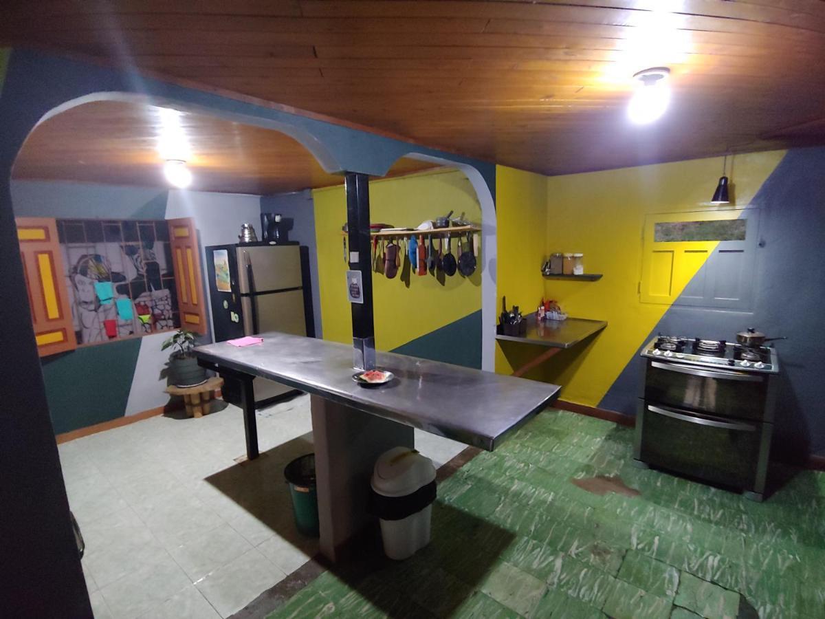 Casa Kayam Art Hostel Coliving Coworking Guatapé Exterior photo