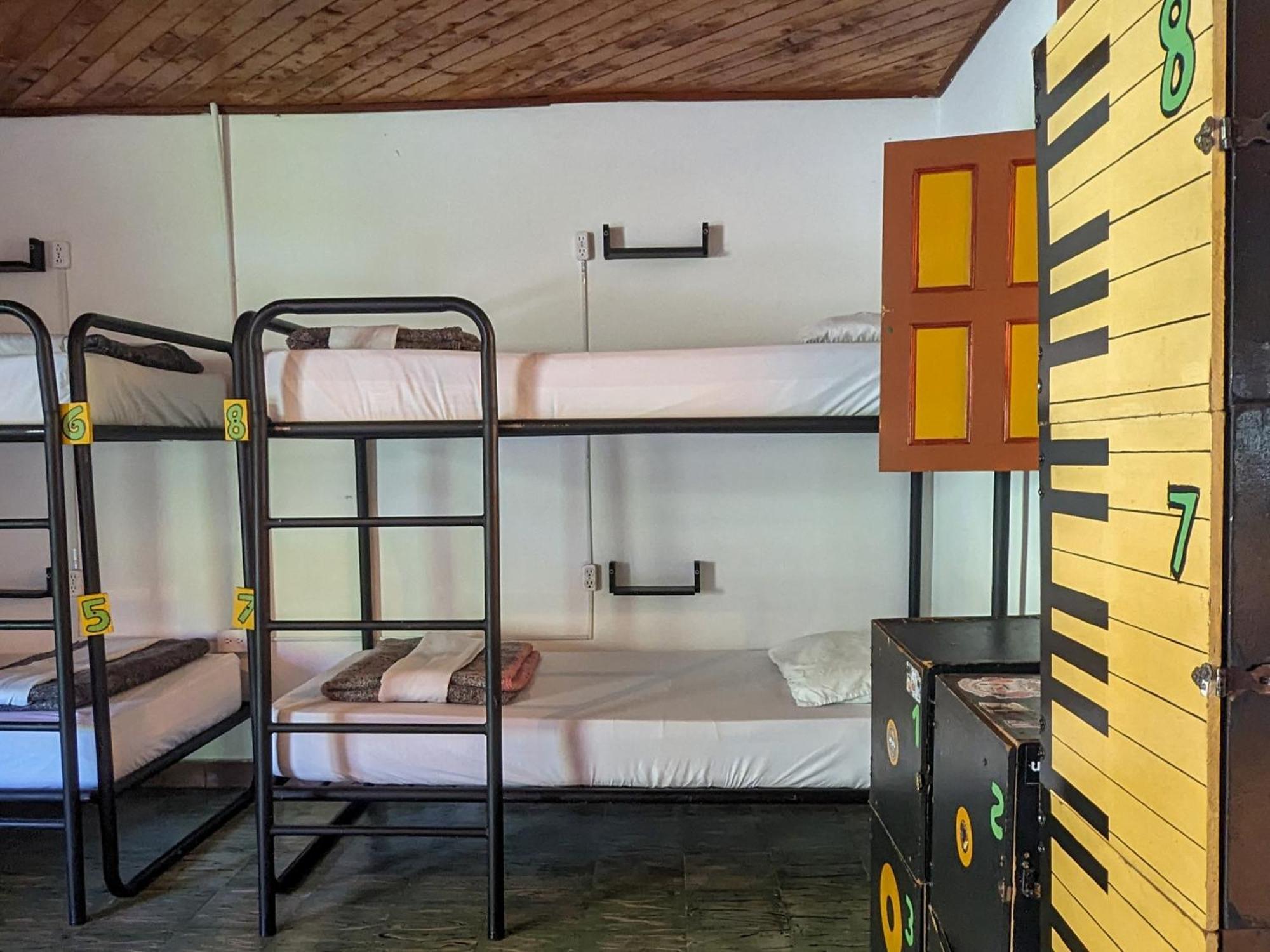 Casa Kayam Art Hostel Coliving Coworking Guatapé Room photo