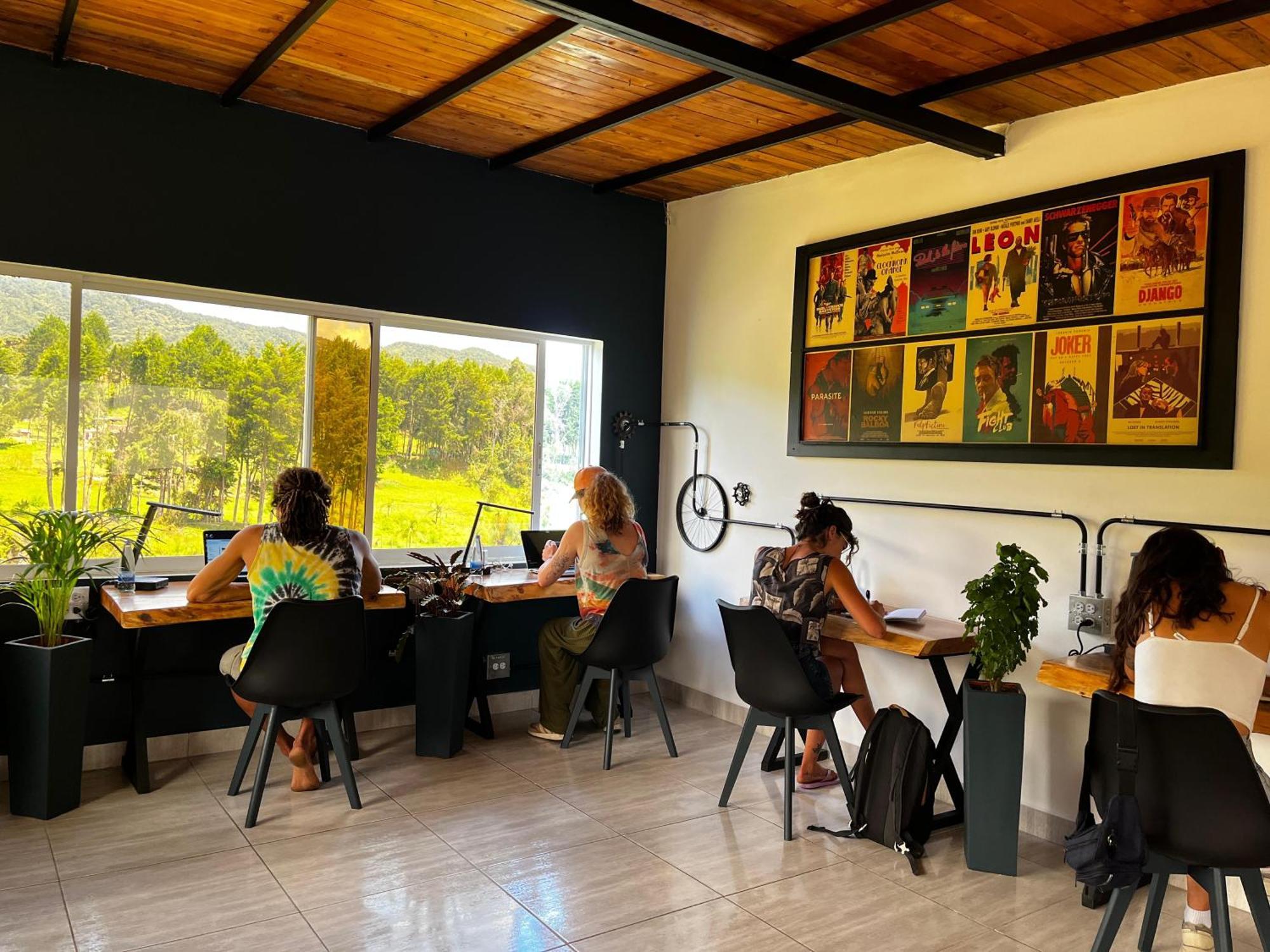 Casa Kayam Art Hostel Coliving Coworking Guatapé Exterior photo